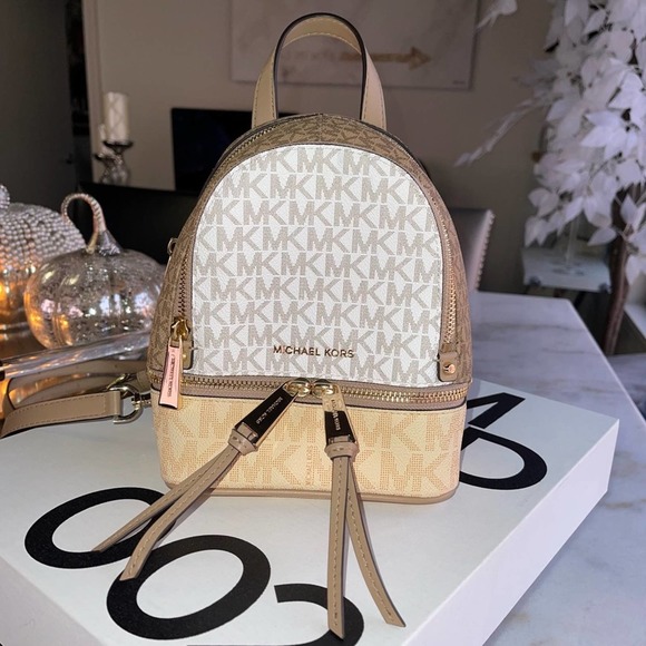 New Michael Michael Kors Signature Rhea Zip Extra Small Messenger Backpack Bag - Picture 8 of 17